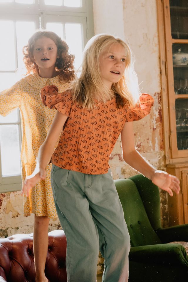 SS22_232_J25_lifestyle