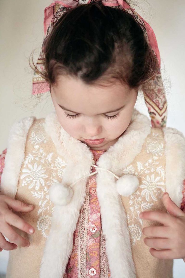 kid-girls-libra-vest-ficelle (1)