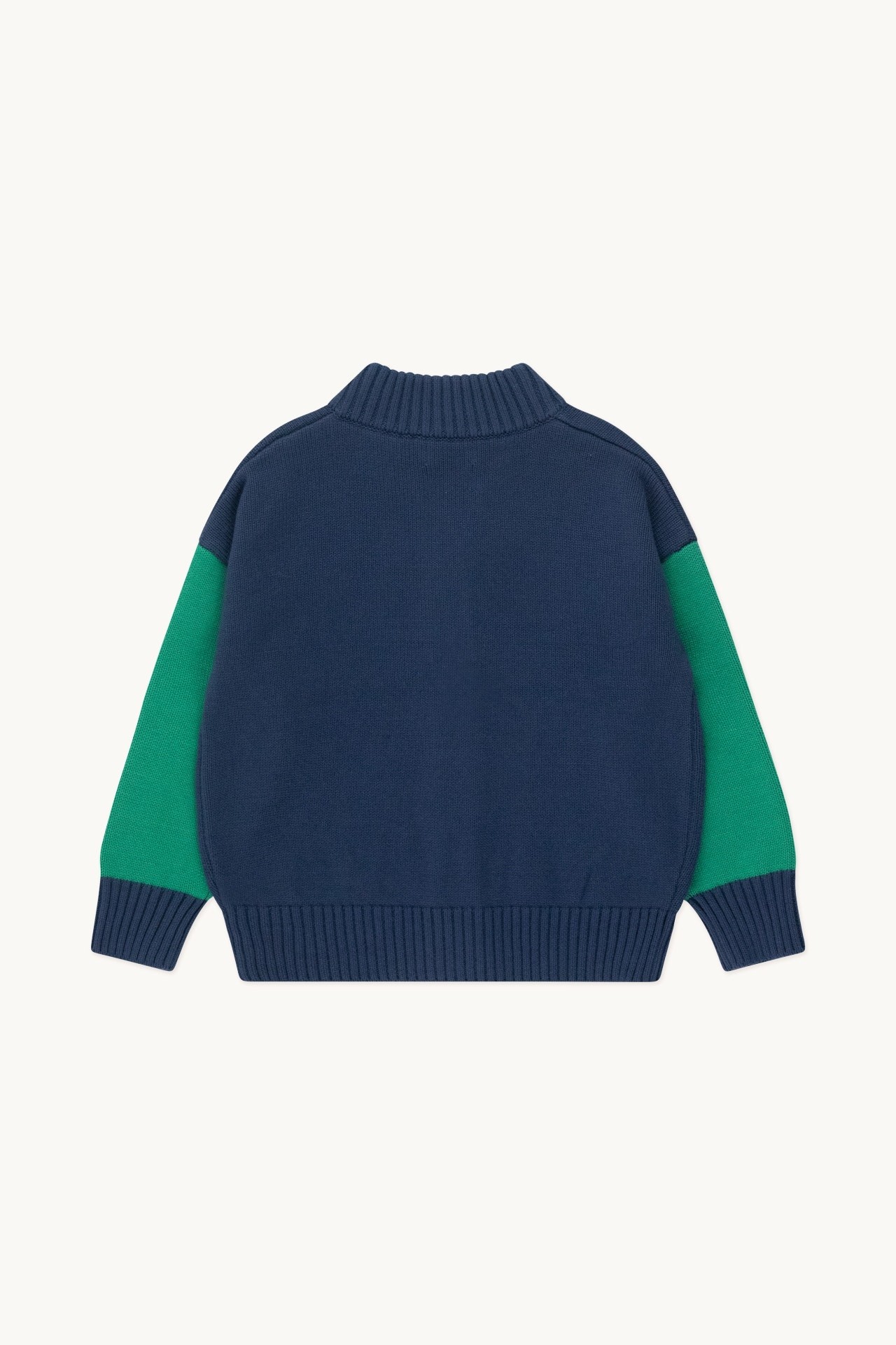 aw24-252-107_2