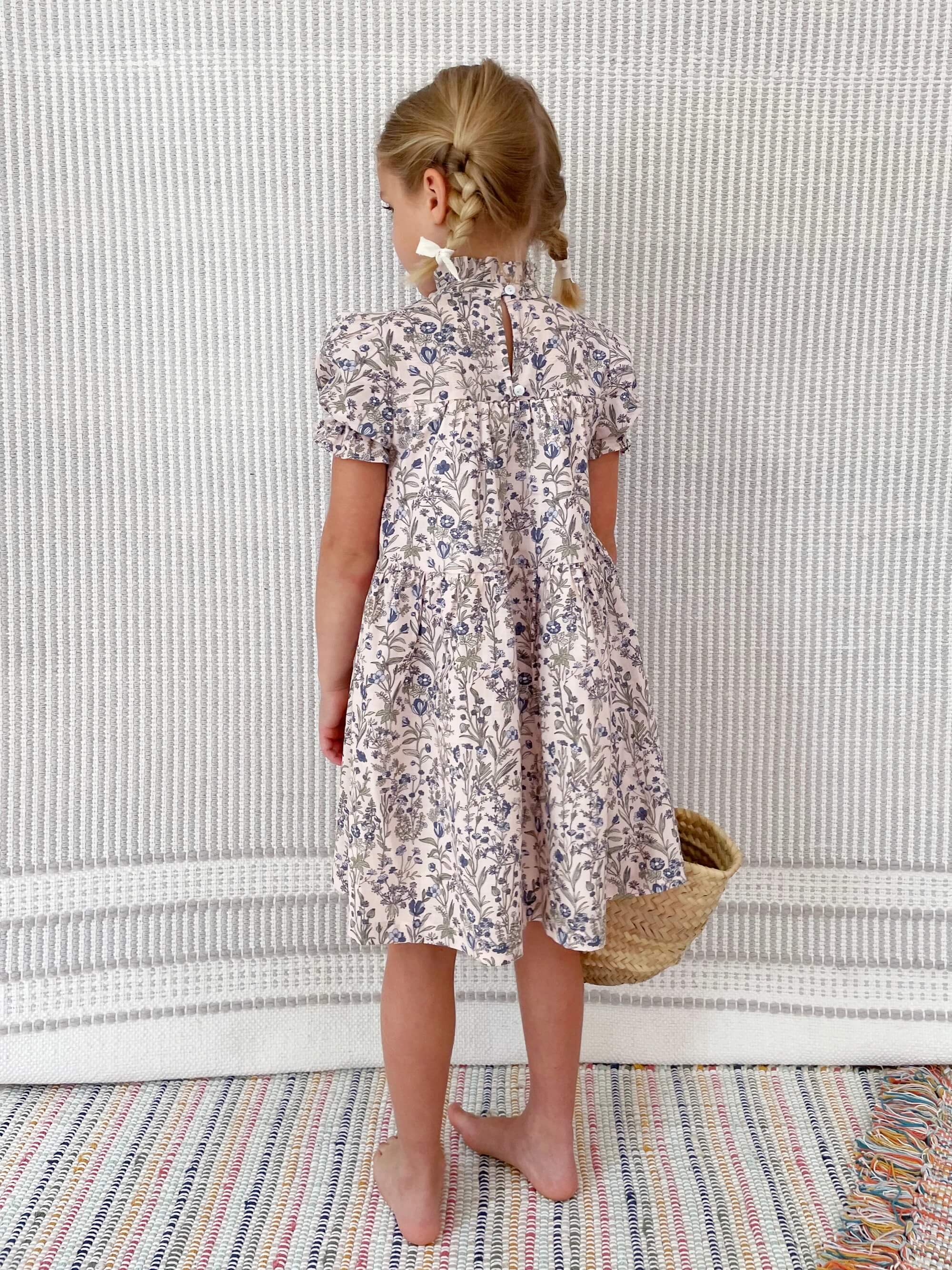 02-zoe-rosepivoine_2048x