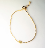 ! BRACELET_CHAT_c47a7e5e-28a4-421f!